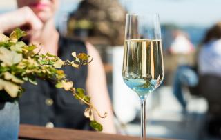 Crémant d'Alsace : cépages, élaboration et service